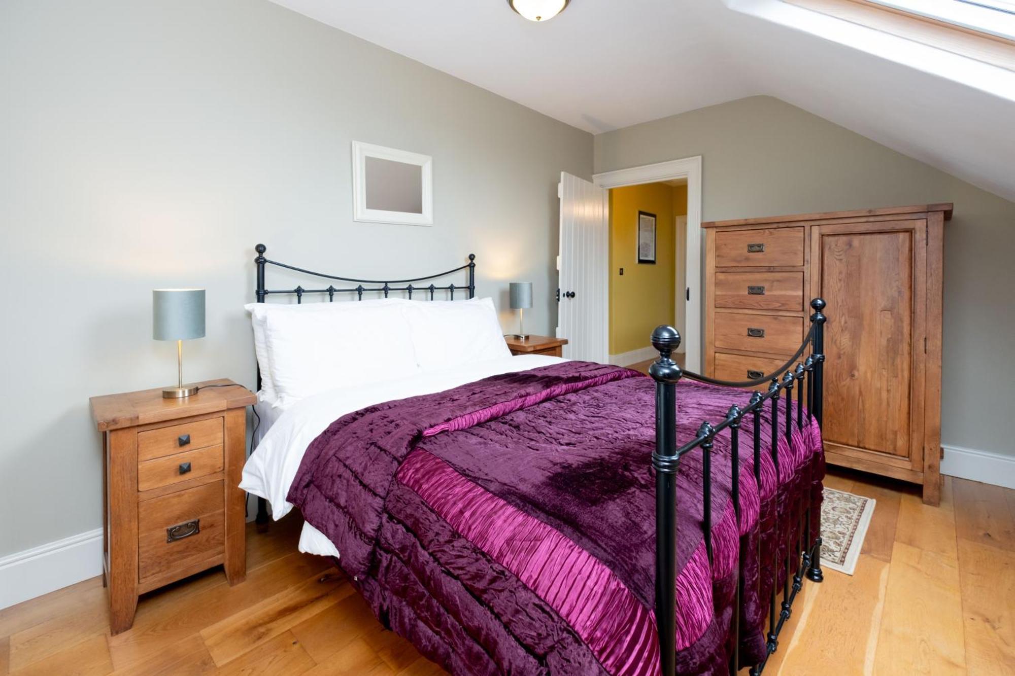 Historic Luxury House Corofin (Clare)